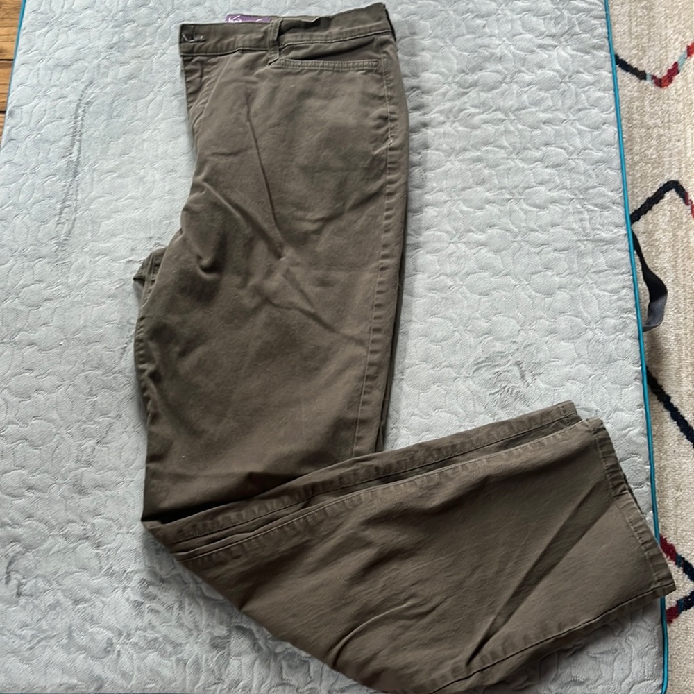 Gloria Vanderbilt Amanda trouser